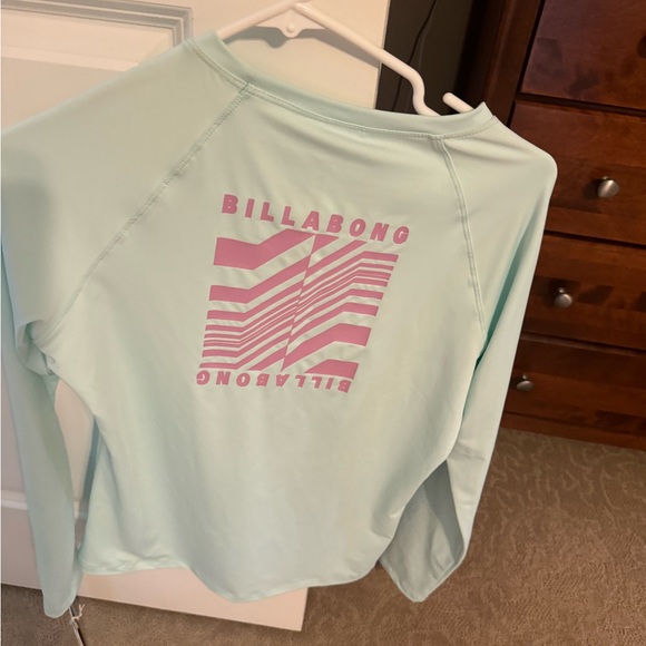 Women’s billabong rash guard - size large. New! - Picture 1 of 6